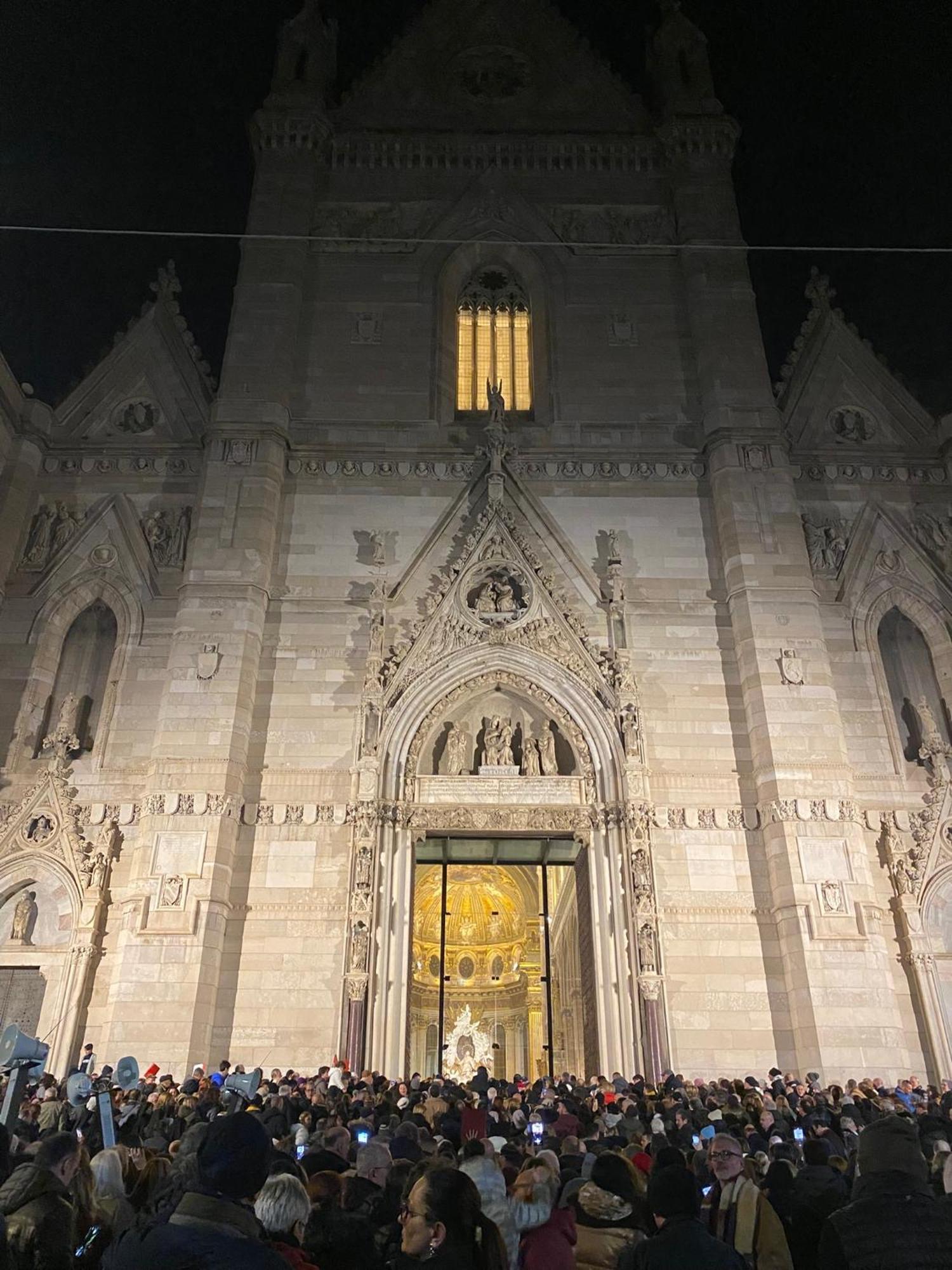 Depandance Vania Napoli Esterno foto